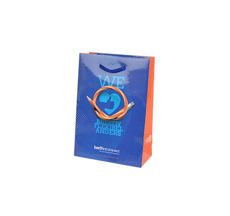 Papiertueten Kordel Druck 18 x 23 + 8 cm